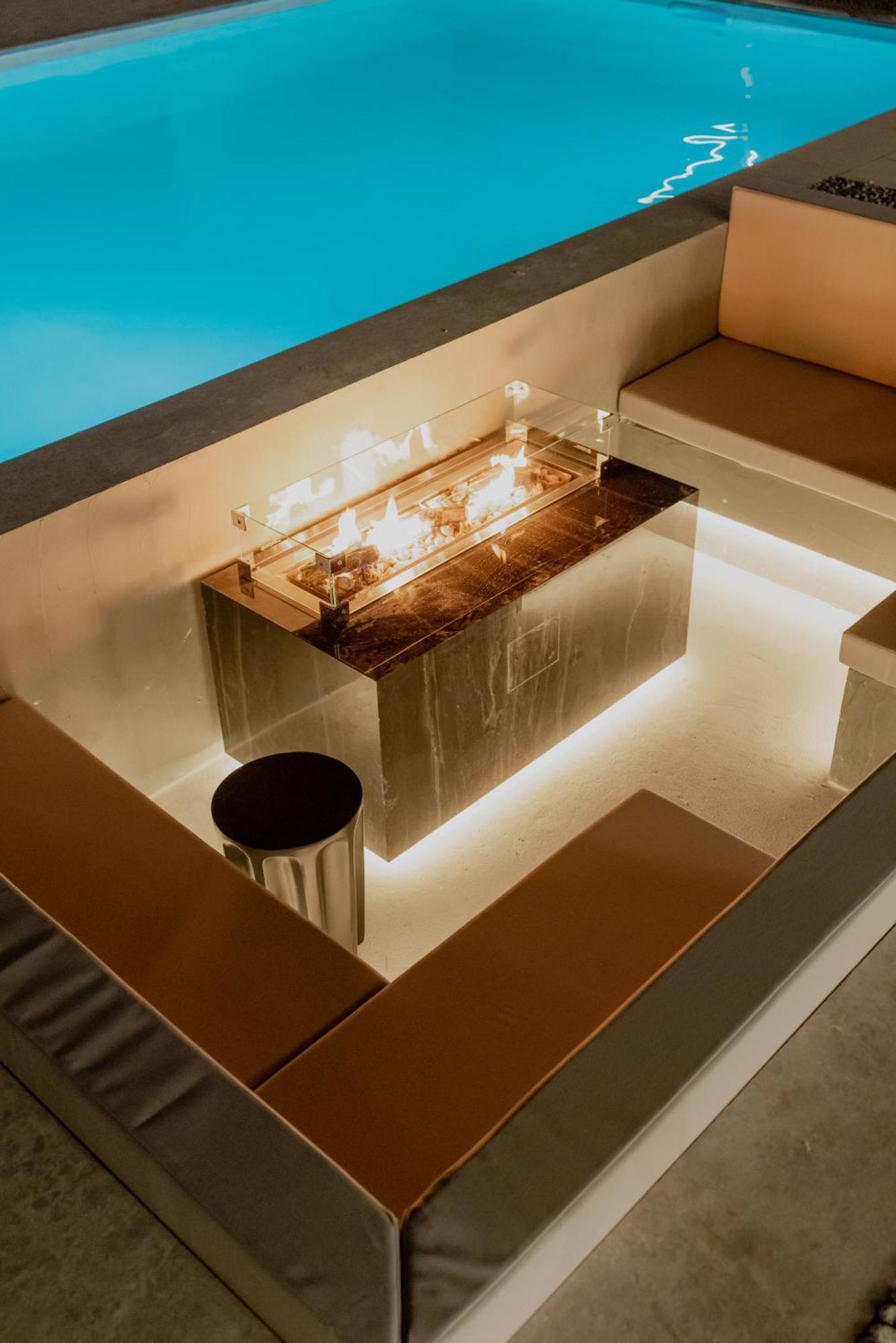 Nafplio Blue Topaz Poolside Villa Bagian luar foto